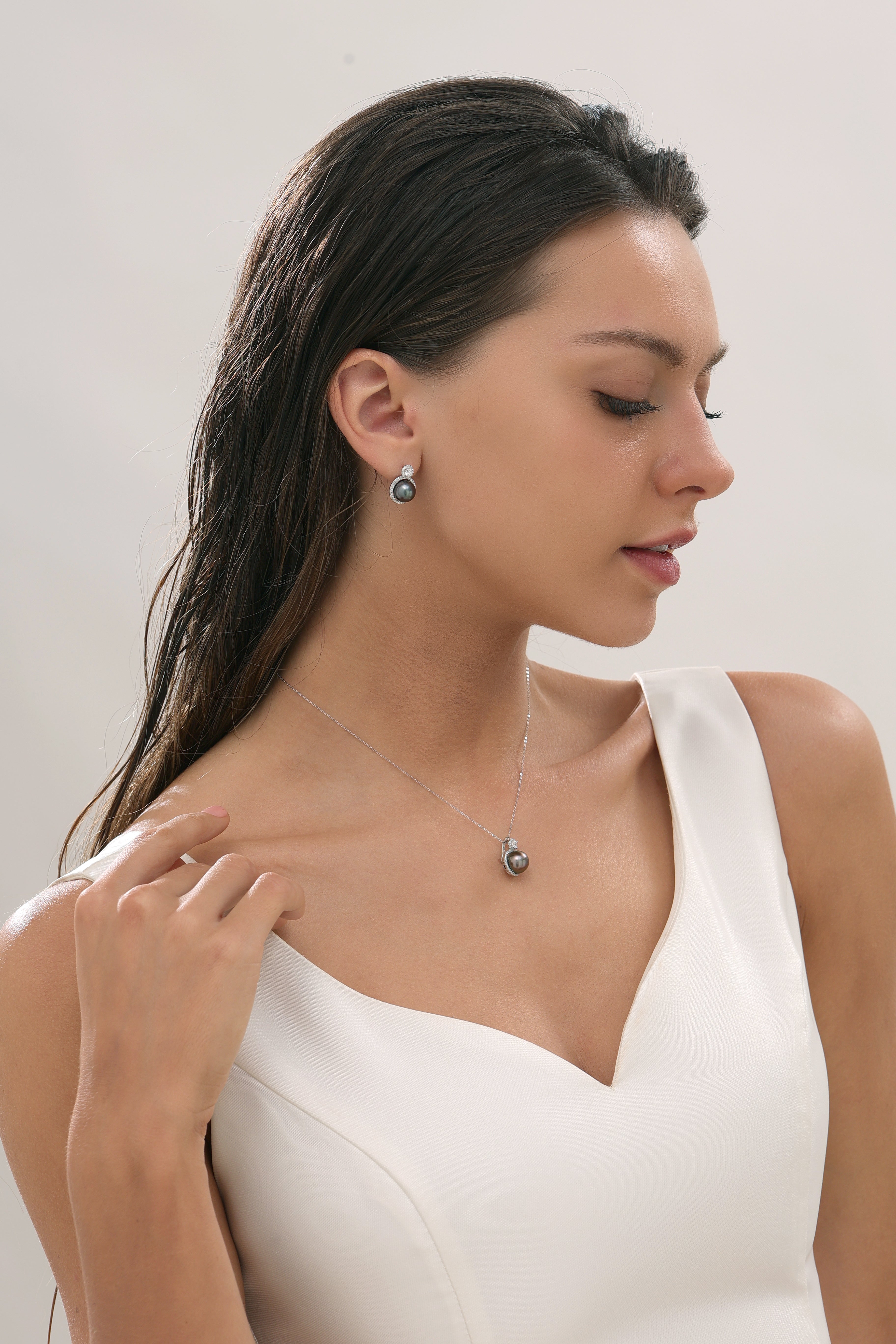 9-10mm Tahitian Pearl & Eline CZ Earrings