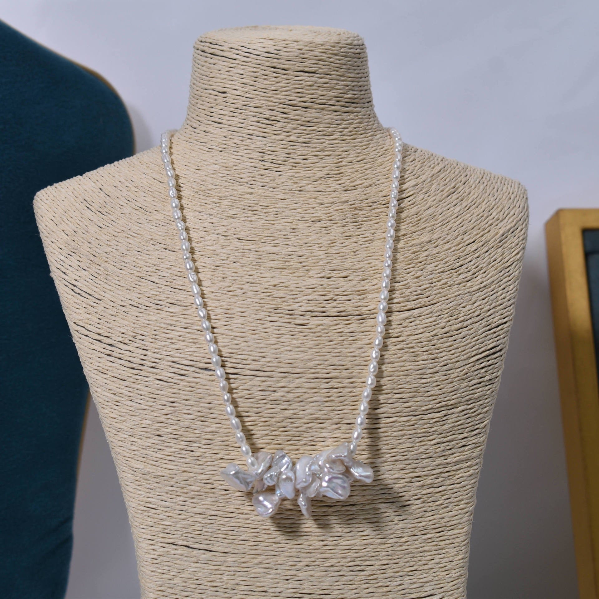 Keshi Freshwater Pearl Butterfly Pendant Collar Necklace