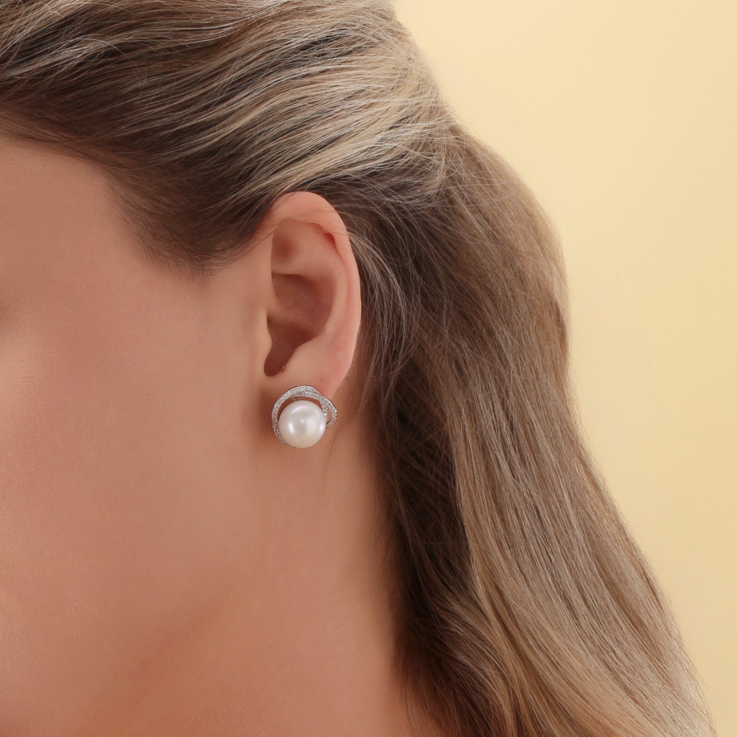 Freshwater Pearl & Rose Floral Earrings