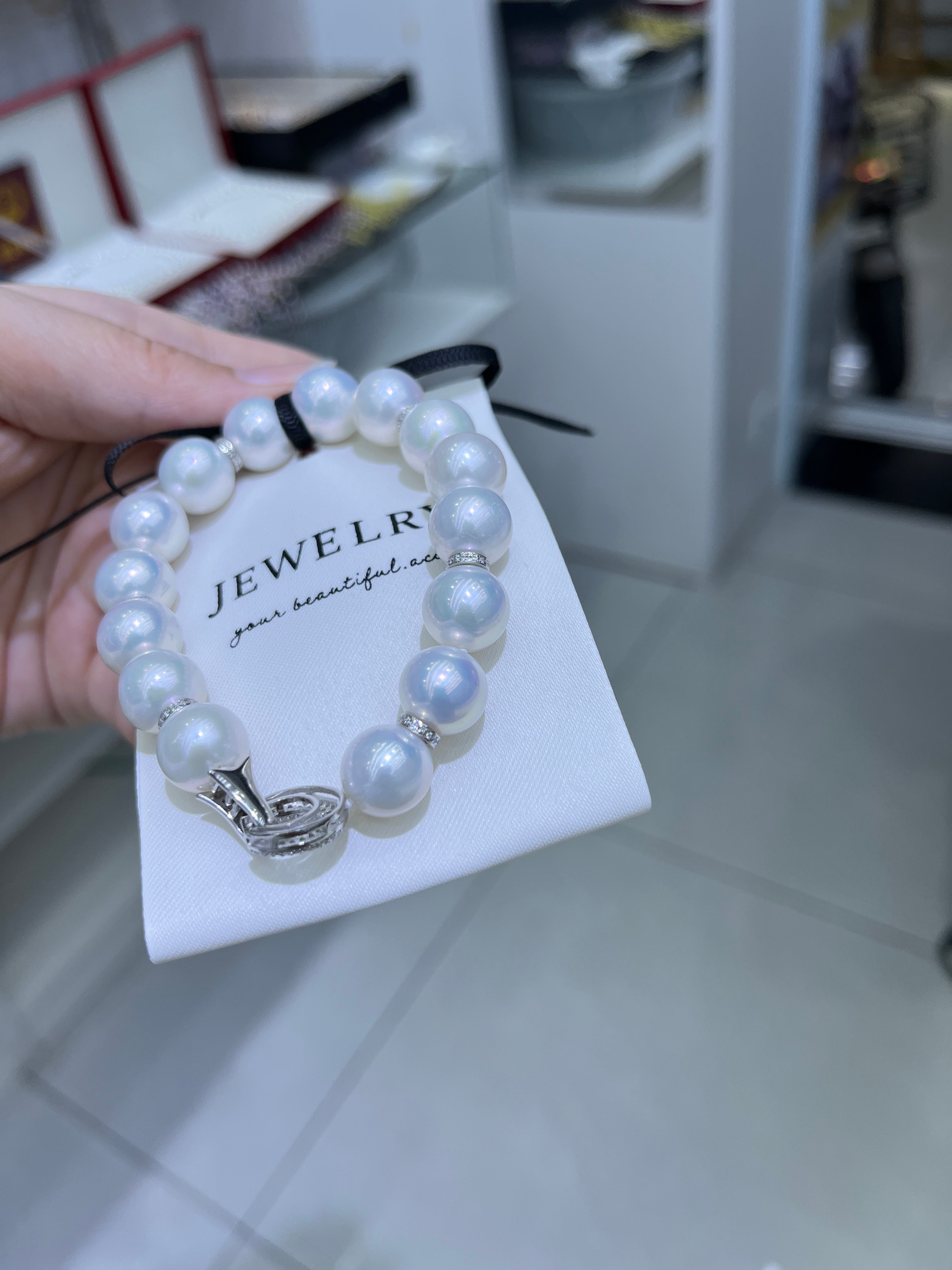 11-13mm Large Pearl Bracelet