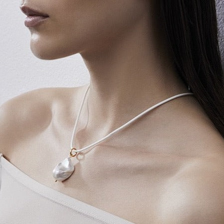 Baroque Pearl Leather Cord Necklace