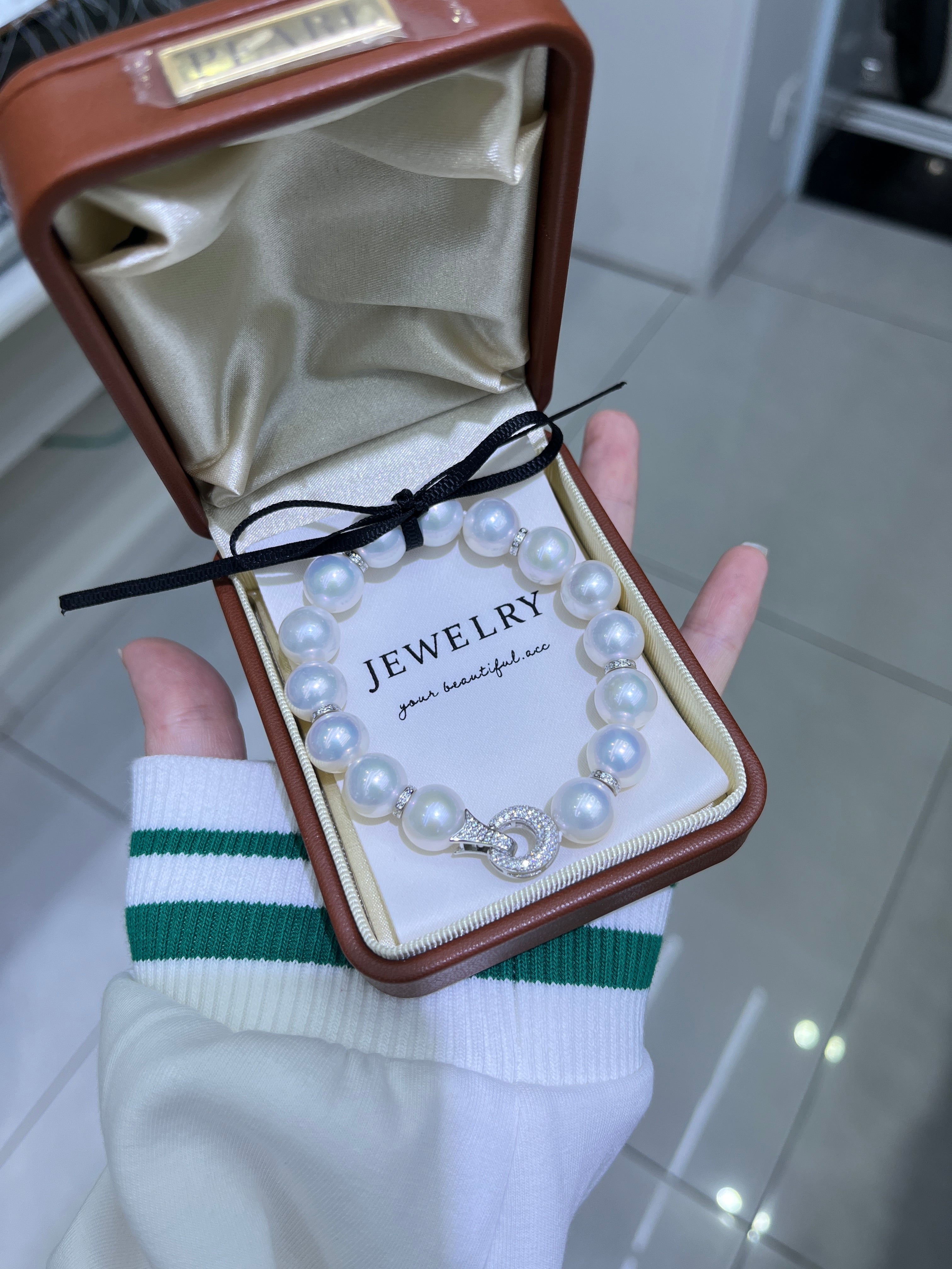 11-13mm Large Pearl Bracelet