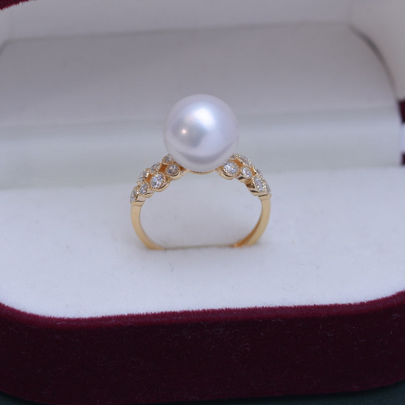 8-9mm Freshwater Pearl & Gloria CZ Ring