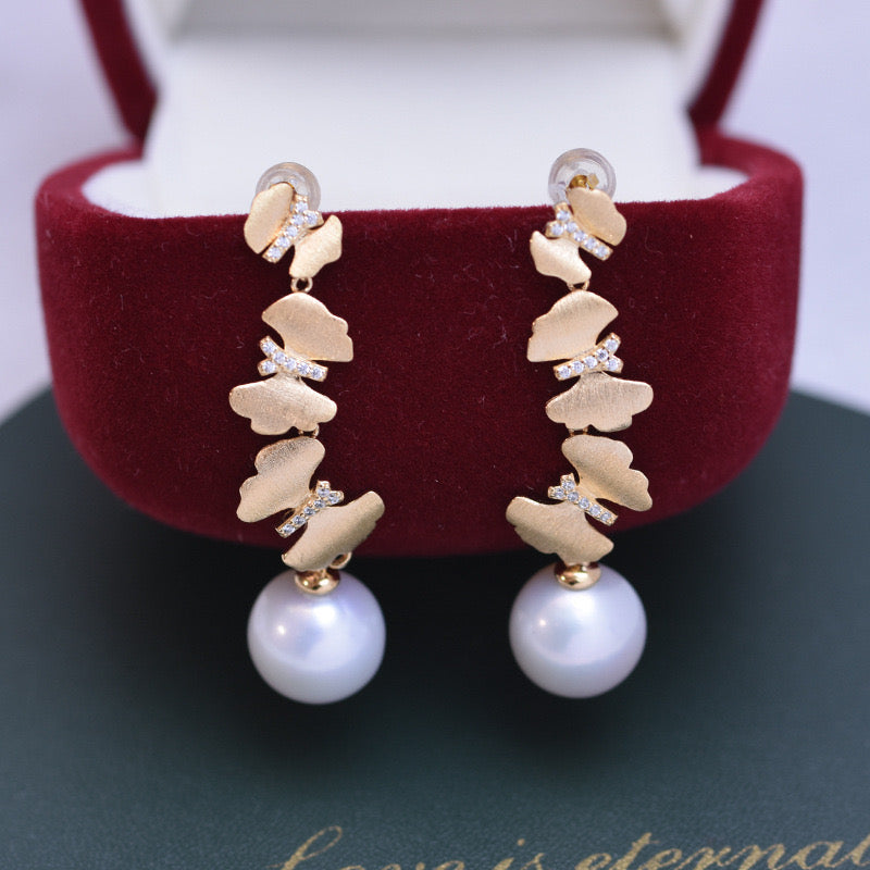11-12mm Freshwater Pearl & Dancing Butterfly Earrings