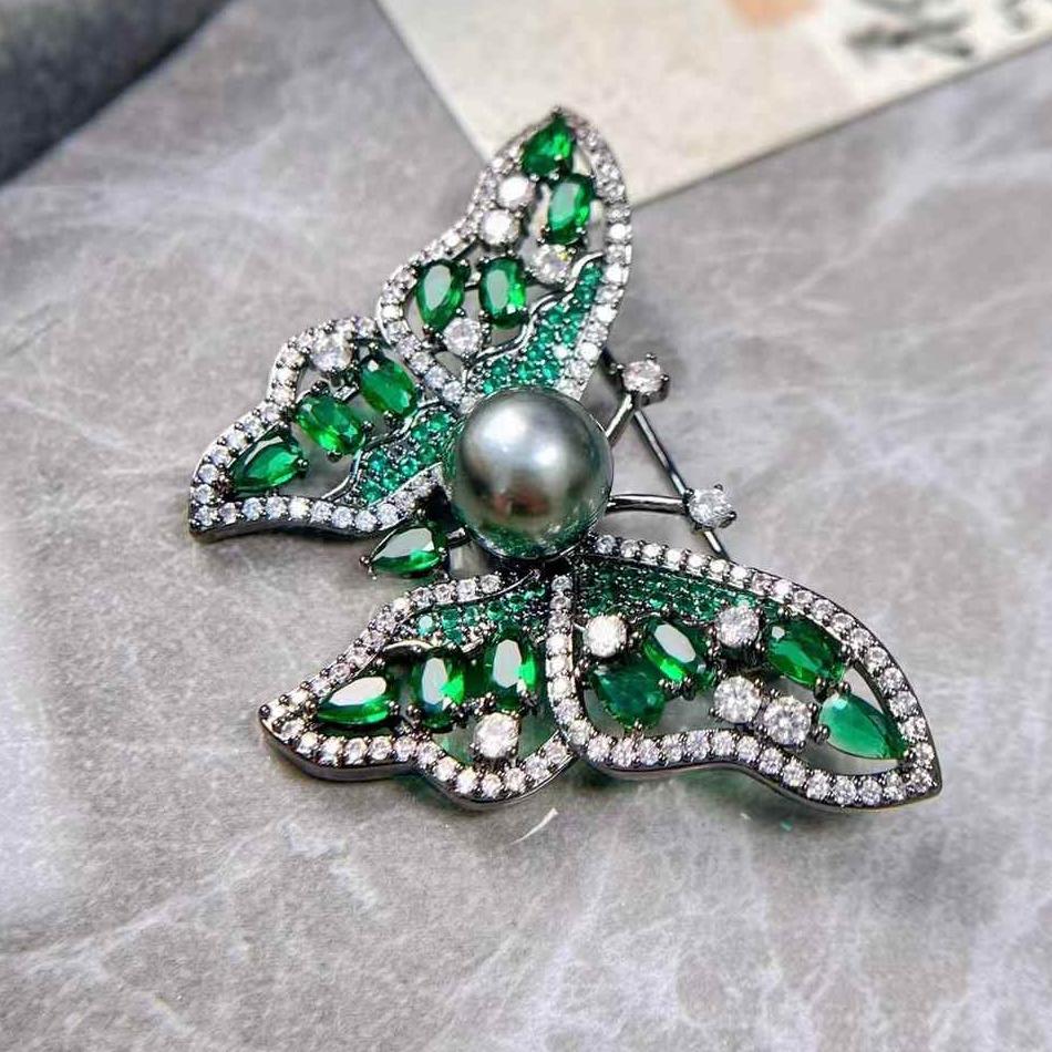 Exquisite Butterfly Brooch Tahitian Pearl