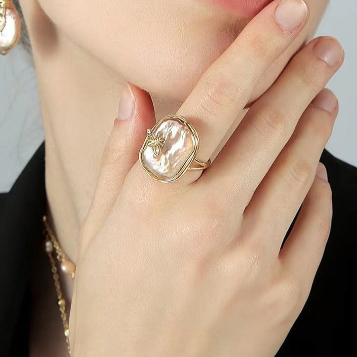 Baroque Freshwater Pearl Bee Ring