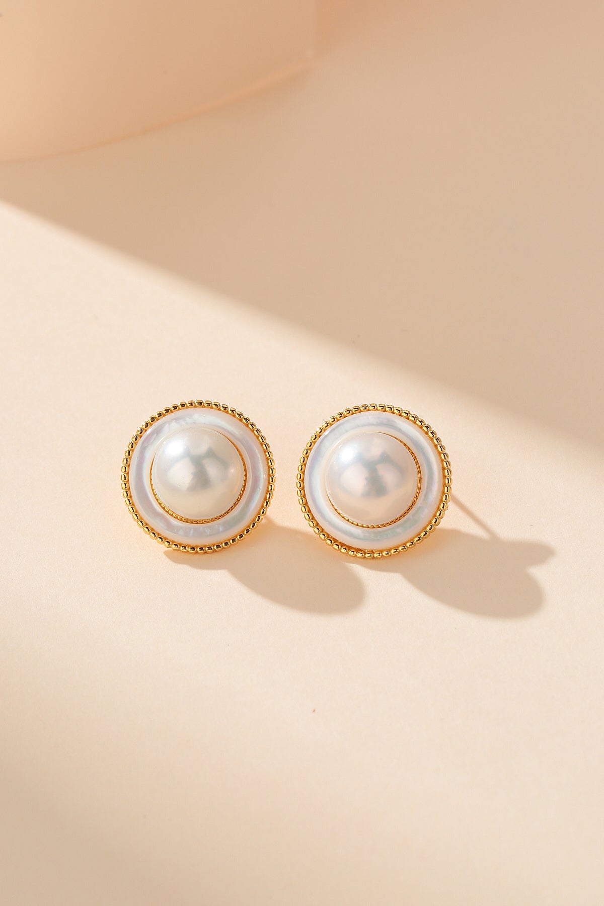 9-10mm Freshwater Pearl Round & Elysia Earrings