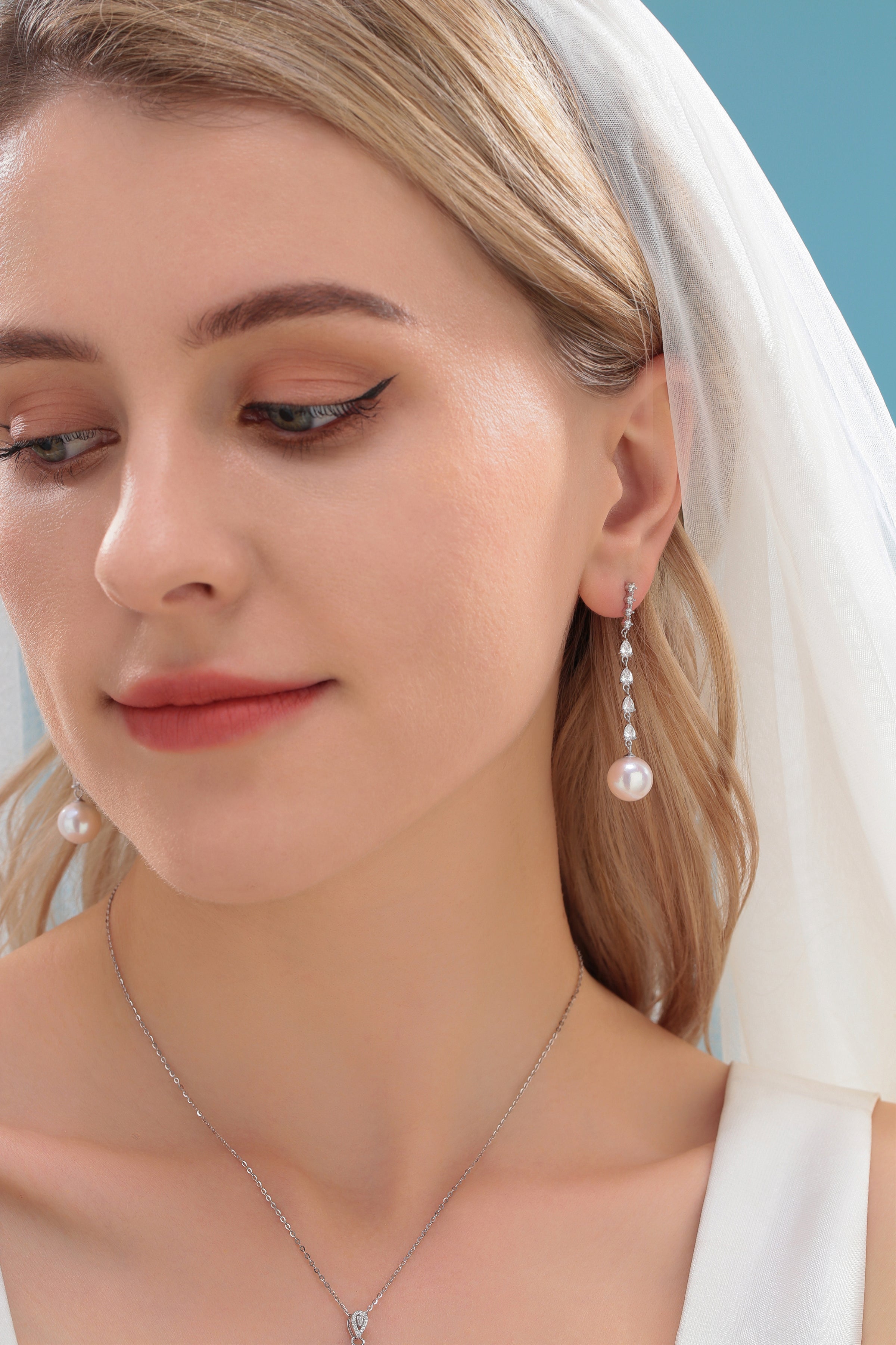 10-11mm Freshwater Pearl & Sparkling Long Freshwater Pearl Earrings