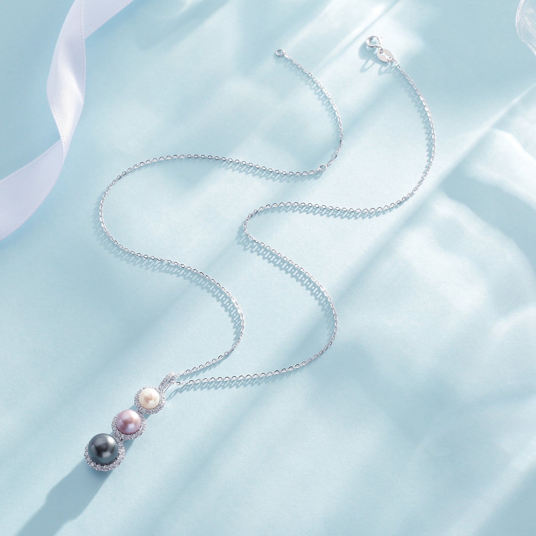 Three Pearls Radiant Trio Pearl Pendant Necklace