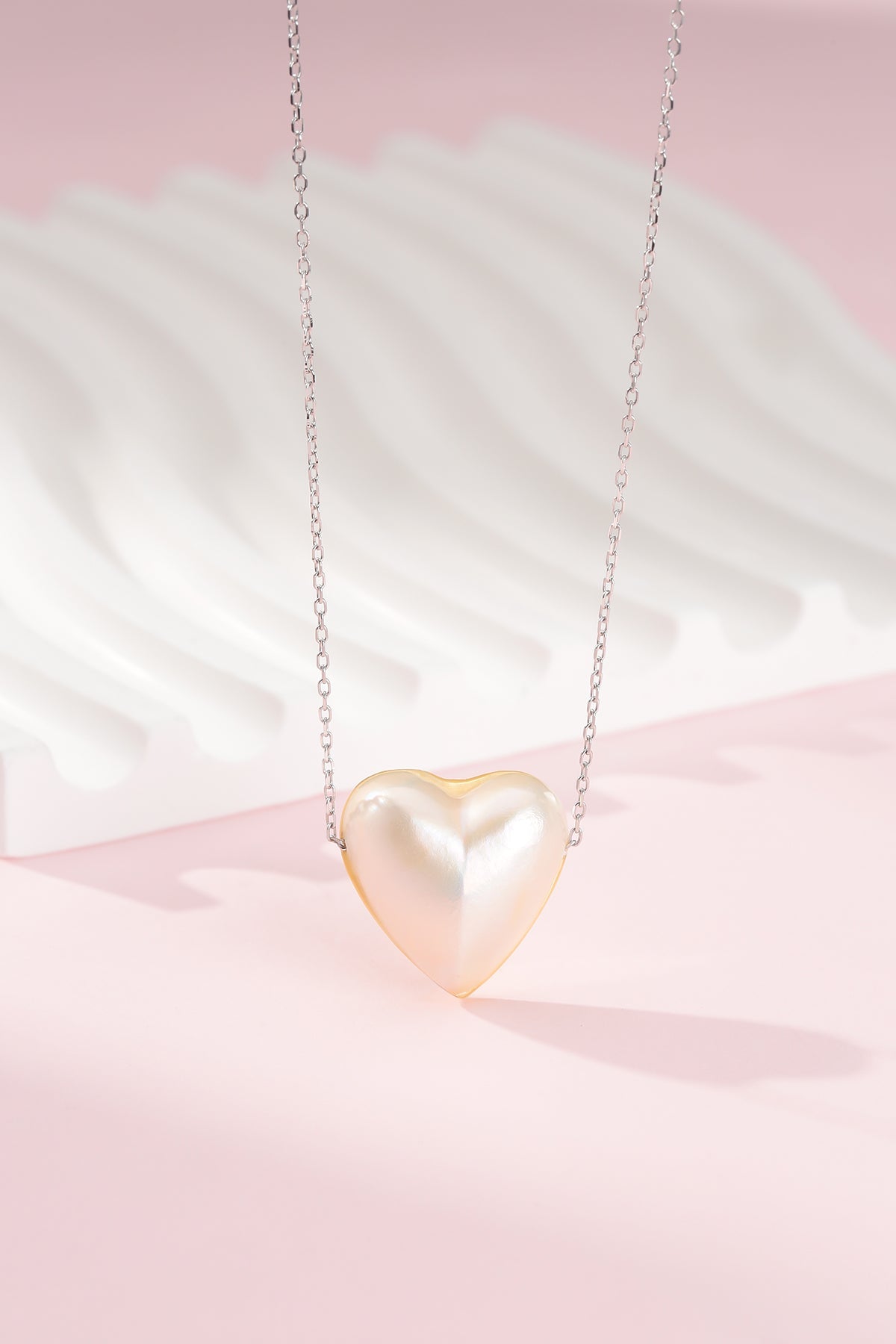Baroque Pearl Heart Shape Pendant Necklace