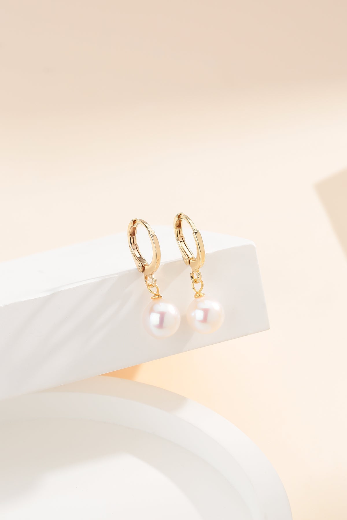Freshwater Pearl Classic Hoop Earrings