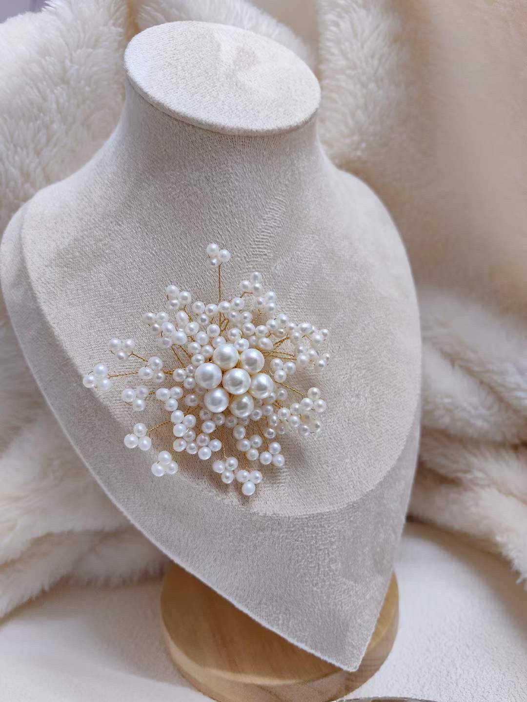 Freshwater Pearls Blossom Flower Brooch