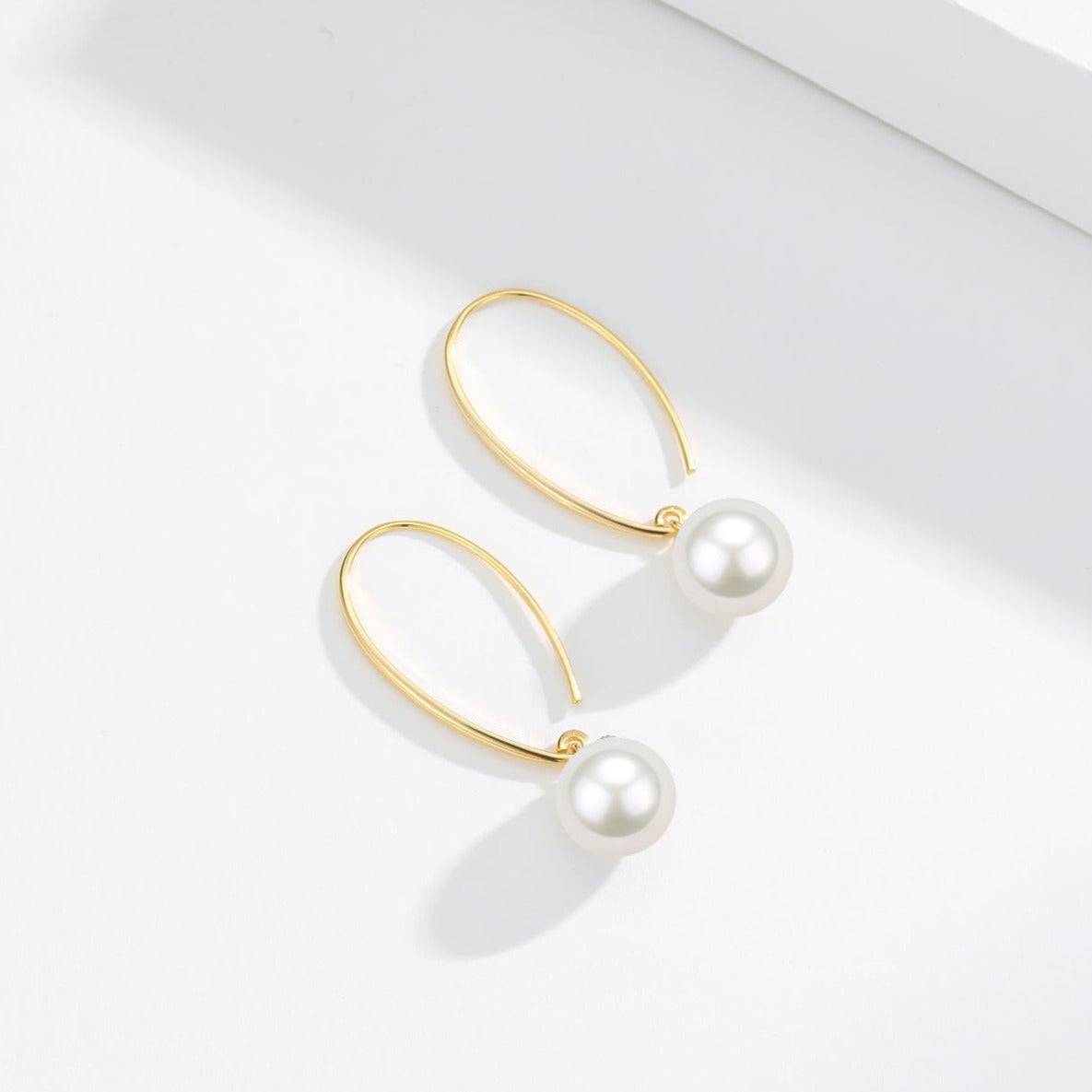 10-11mm Freshwater Pearl Gold Hook Earrings
