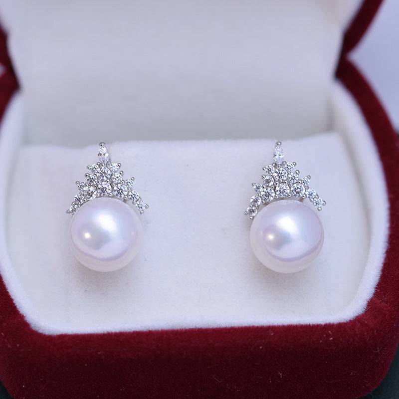 10-11mm Freshwater Pearl & Queen Earrings