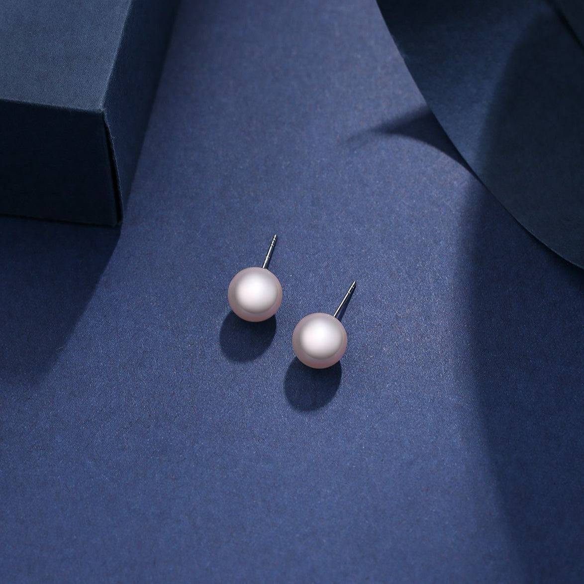 5.5-8.5mm White Akoya Round Pearl Stud Earrings