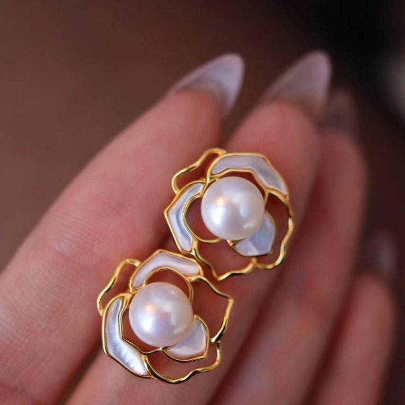 Rose White Mother of Pearls Earrings Gold Vermeil