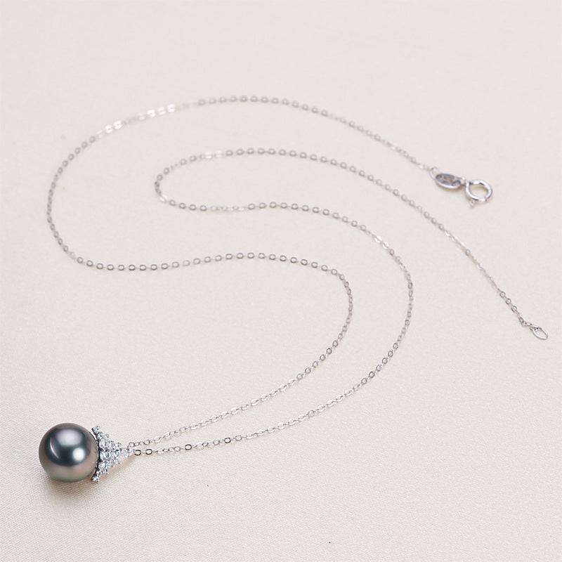 10-11mm Tahitian Pearl & Queen Pendant Necklace