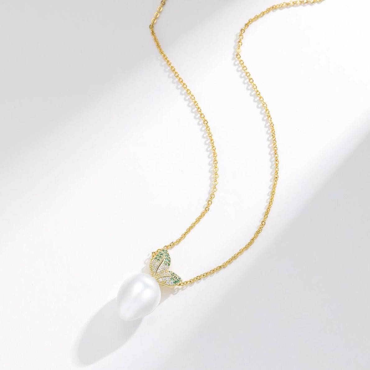 11-13mm Freshwater Baroque CZ Leaf Pendant Necklace