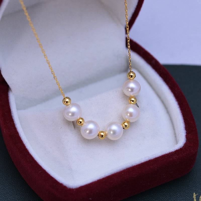 6-7mm Five Drops White Freshwater Smile Pearl Necklace