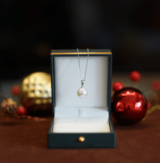 Classic Edison Pearl Pendant Necklace