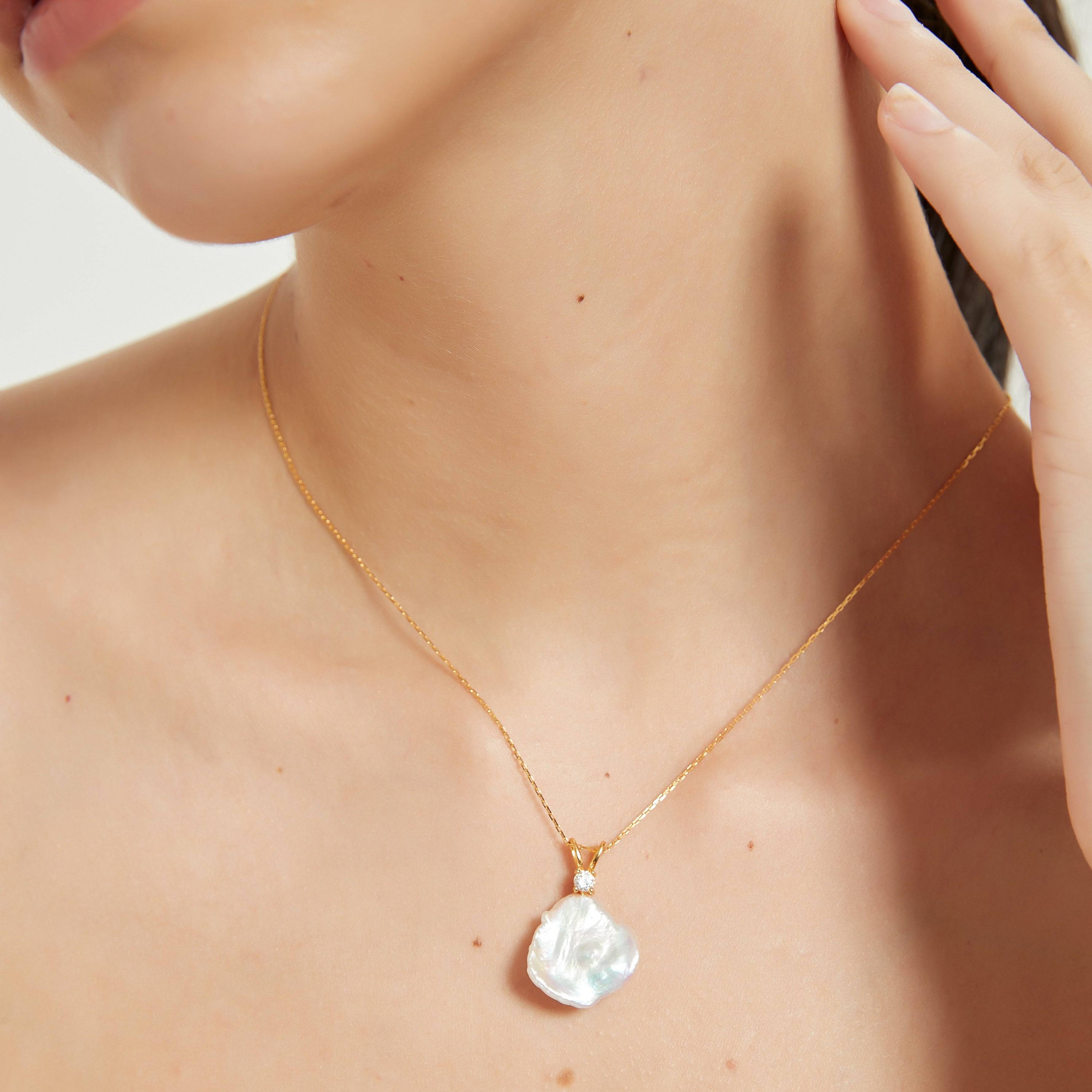 Petal-Shaped Floral Baroque Pearl Necklace