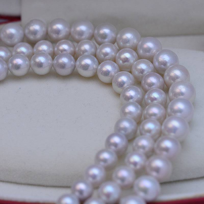 Large White Freshwater Pearl Graduated Strand Necklace