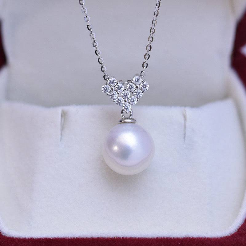 10-11mm Freshwater Pearl & CZ Heart-Shaped Necklace