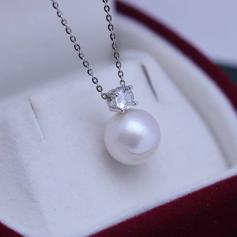 10-11mm Freshwater Pearl & Sasha Necklace
