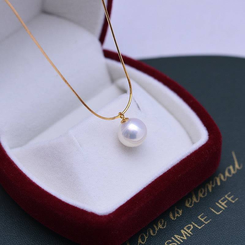9-10mm Freshwater Pearl & Snake Chain Necklace