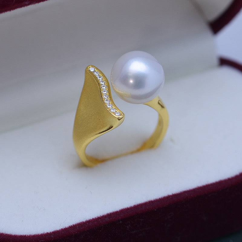 10-11mm Freshwater Pearl Mermaid Ring