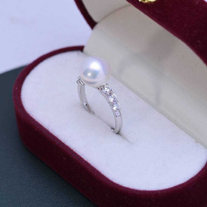 9-10mm Freshwater Pearl & Shine CZ Ring