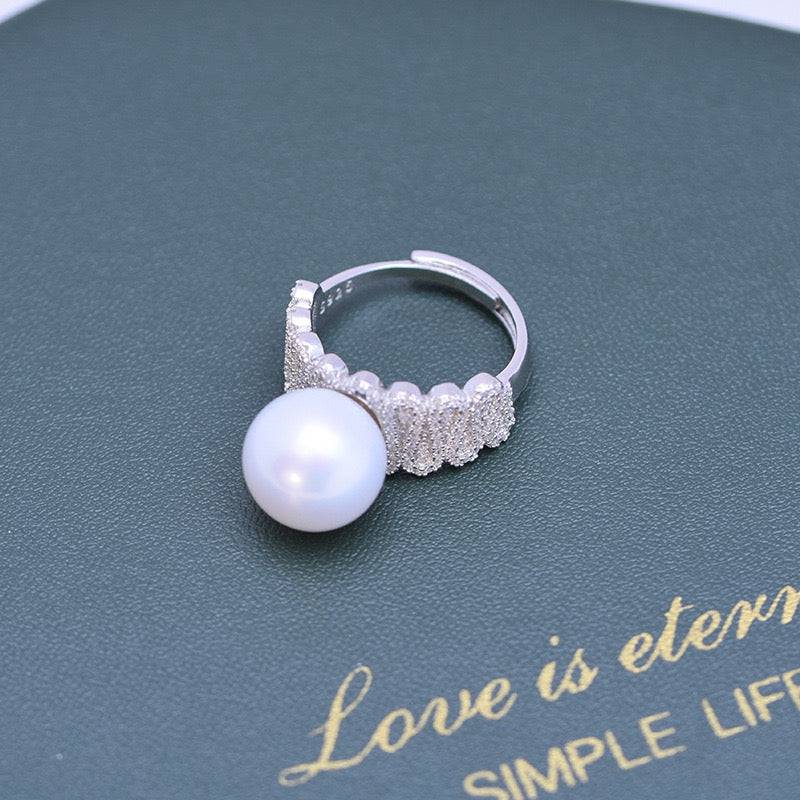 11-12mm Freshwater Pearl & Liz CZ Wide Ring