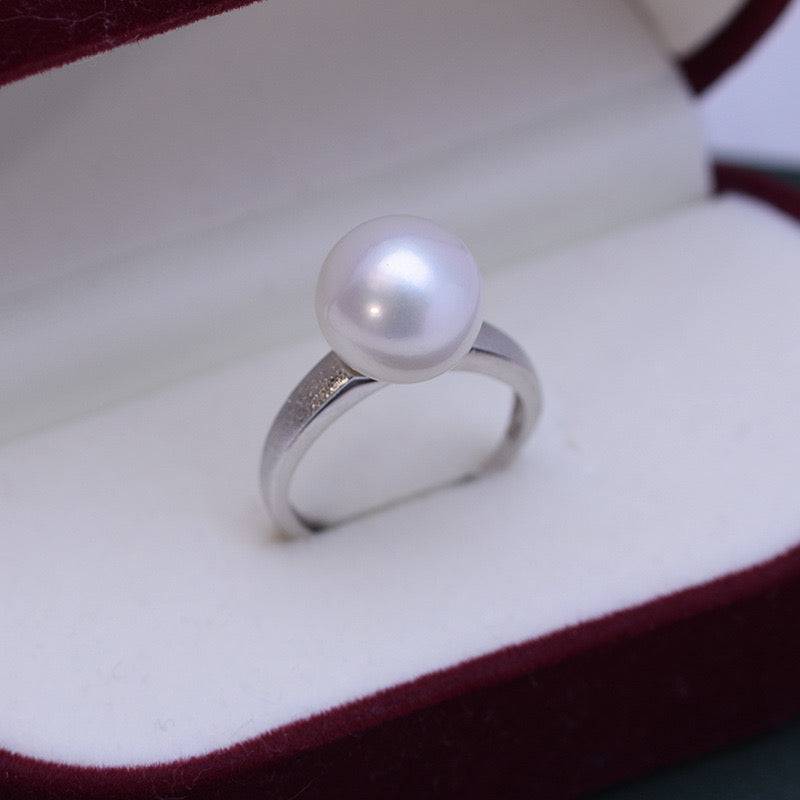10-11mm Freshwater Pearl Frosted Ring