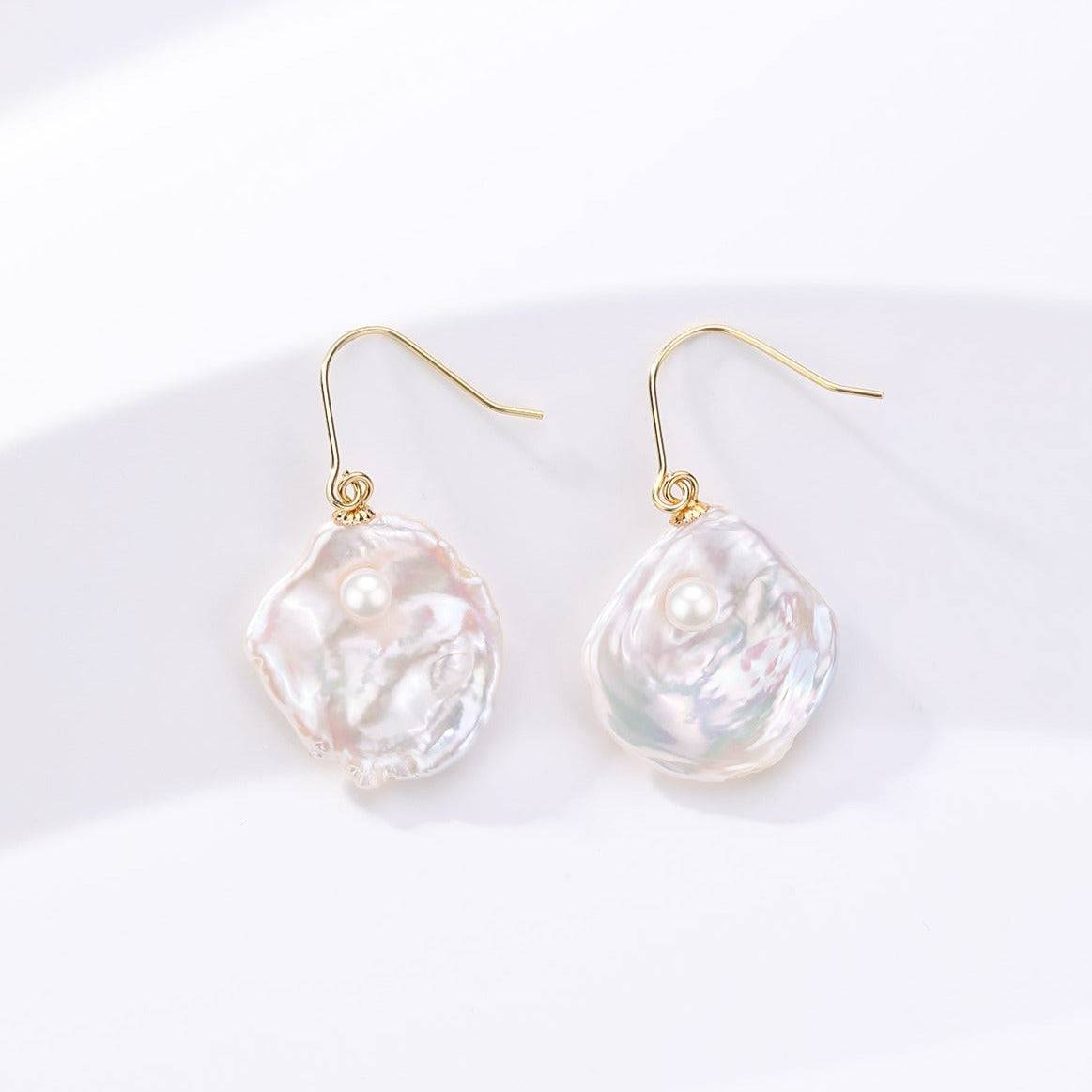 Petal-Shaped Floral Baroque Pearl Necklace and Earrings Set
